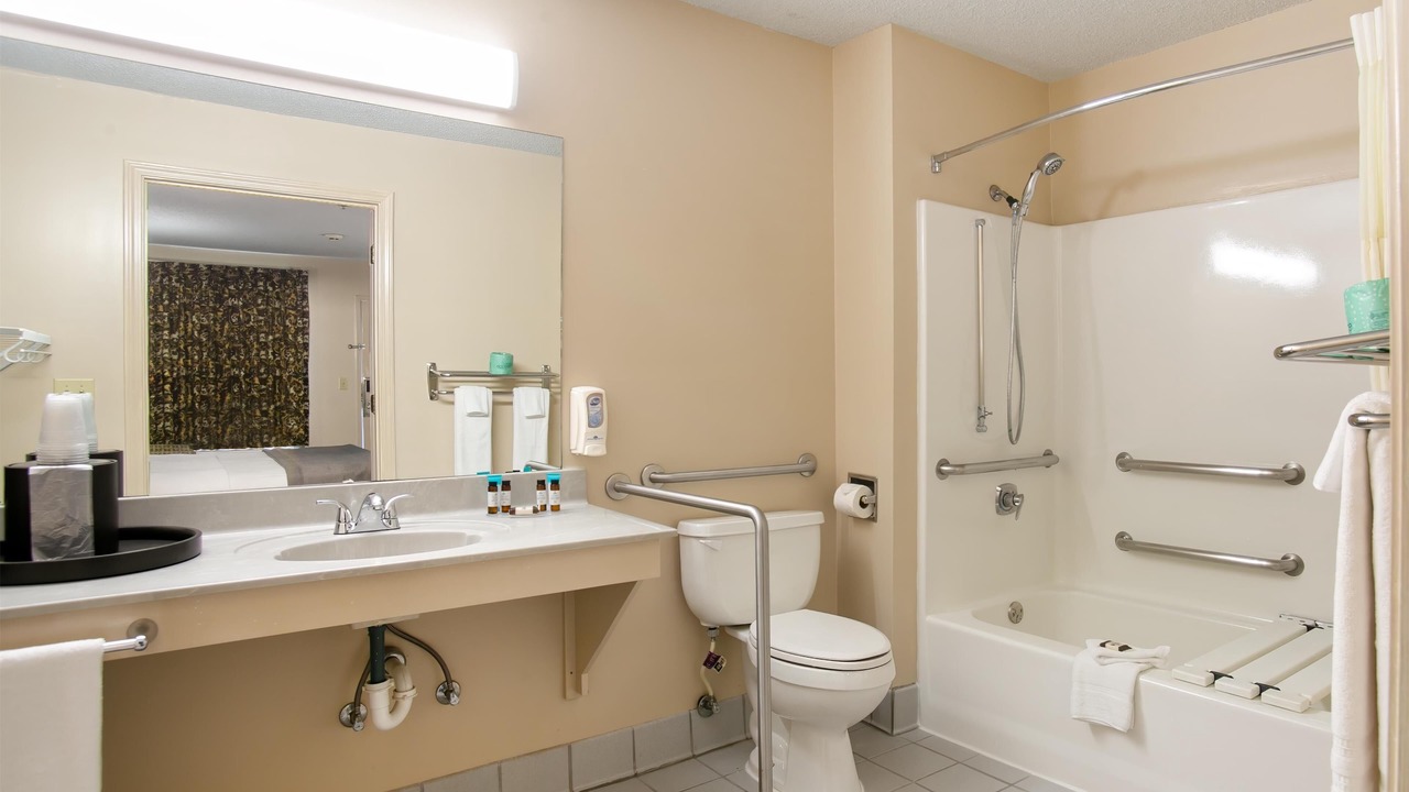 Photo of Bathroom in Silver Creek