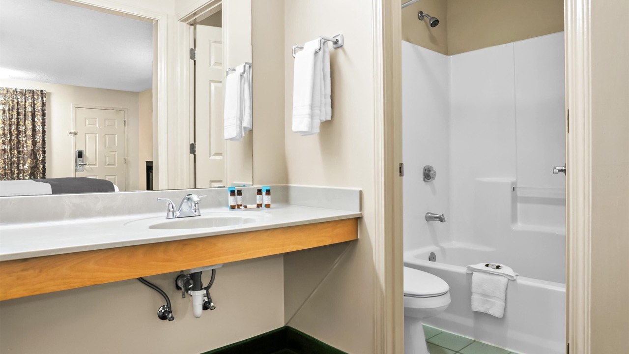 Photo of Bathroom in Silver Creek