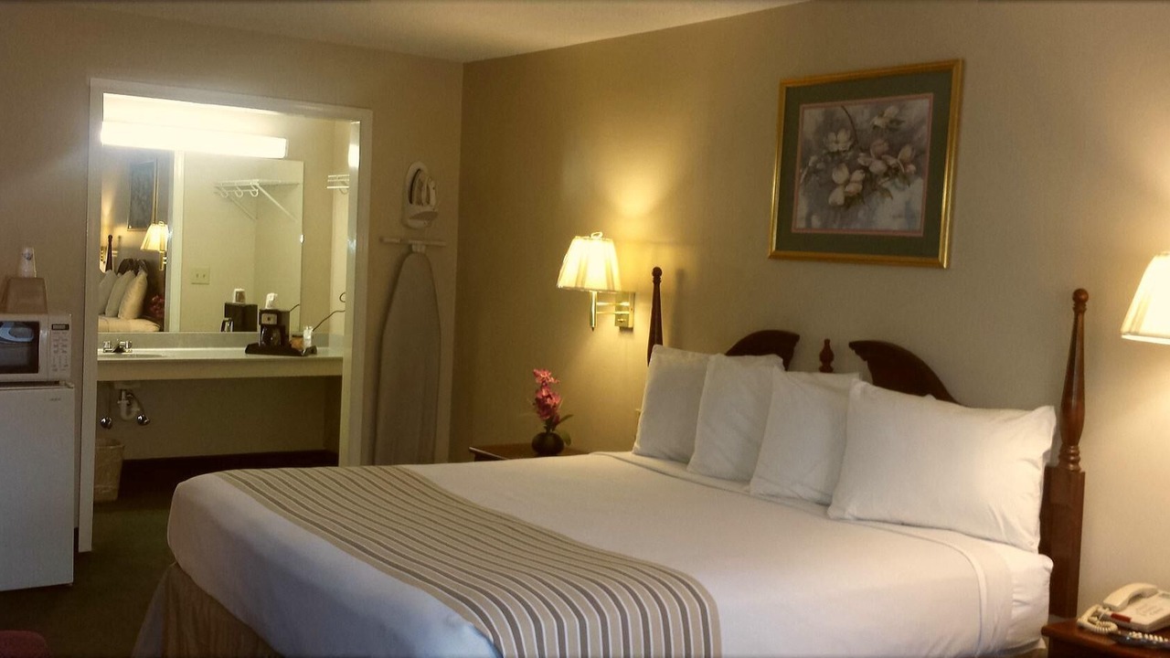 Photo of Bedroom in Silver Creek