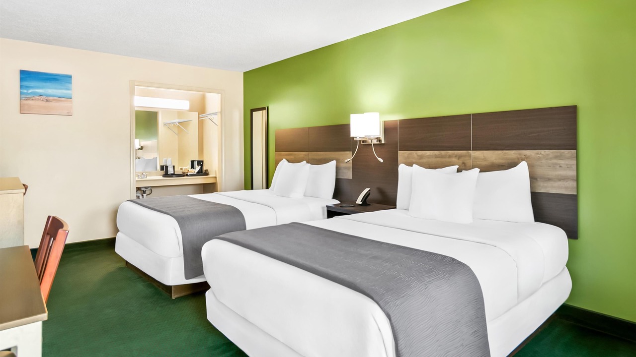 Photo of Bedroom in Silver Creek