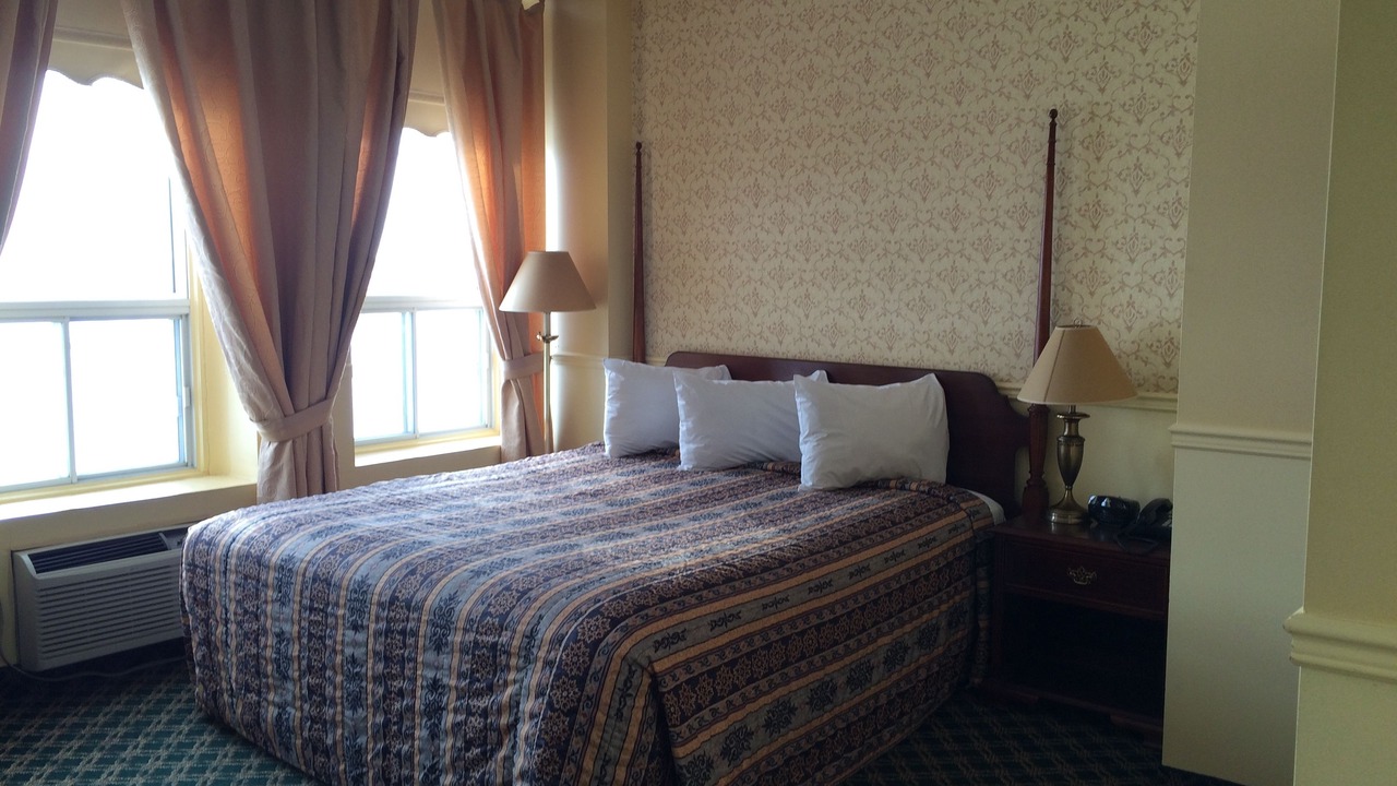 Photo of Bedroom in Montebello