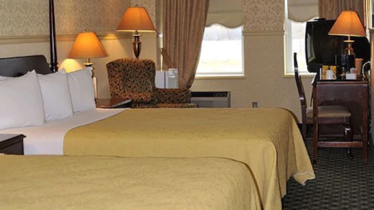 Photo of Bedroom in Montebello