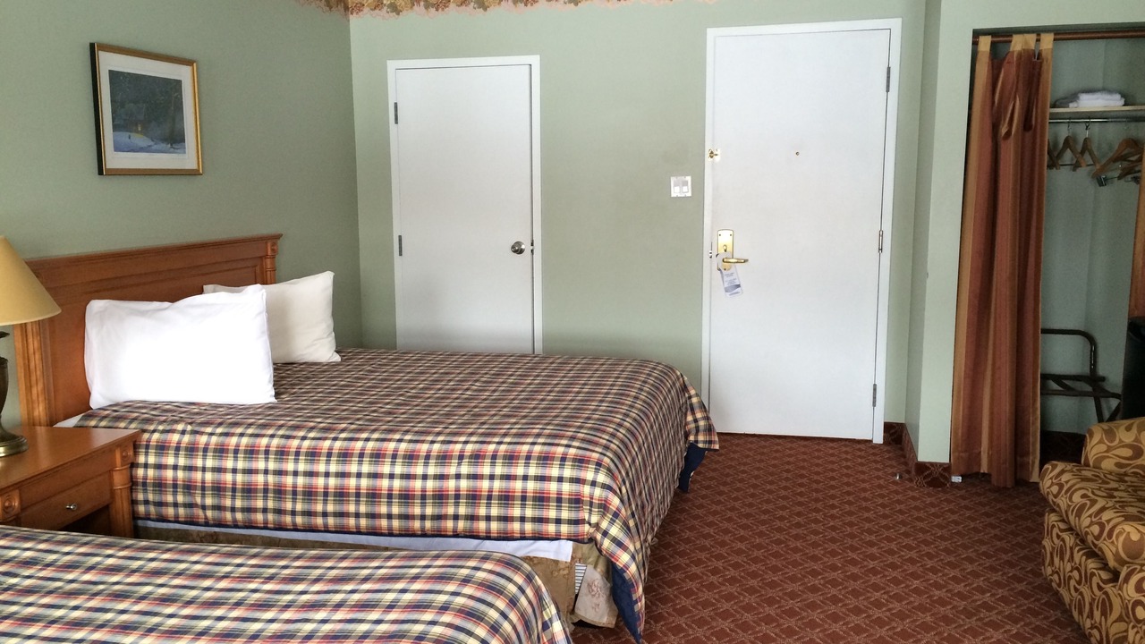 Photo of Bedroom in Montebello