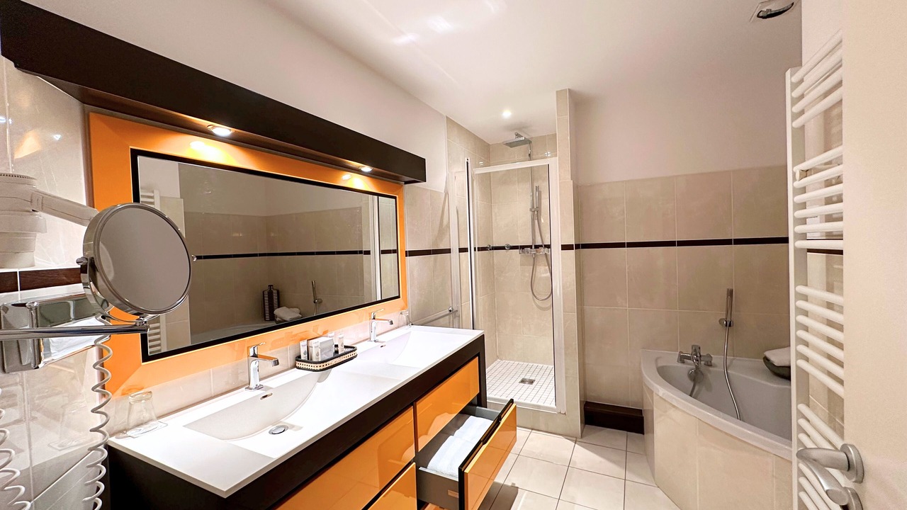 Photo of Bathroom in Vosne-Romanee