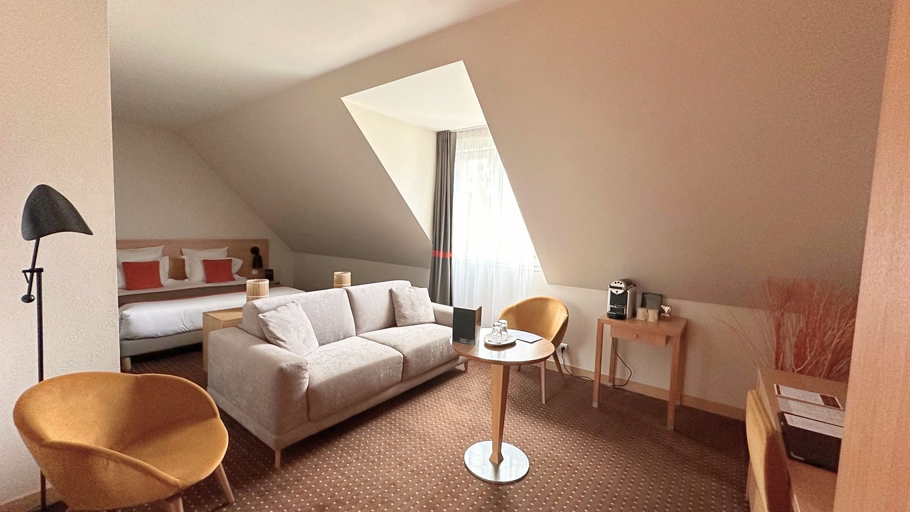 Photo of Bedroom in Vosne-Romanee