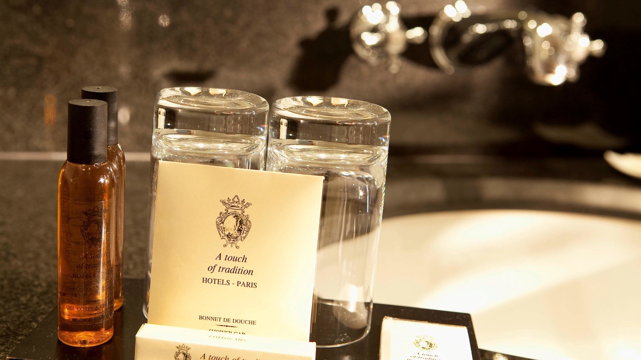 Photo of Bedroom in 6th Arrondissement