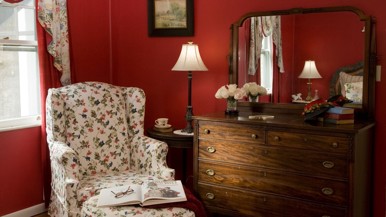 Photo of Bedroom in Lenox