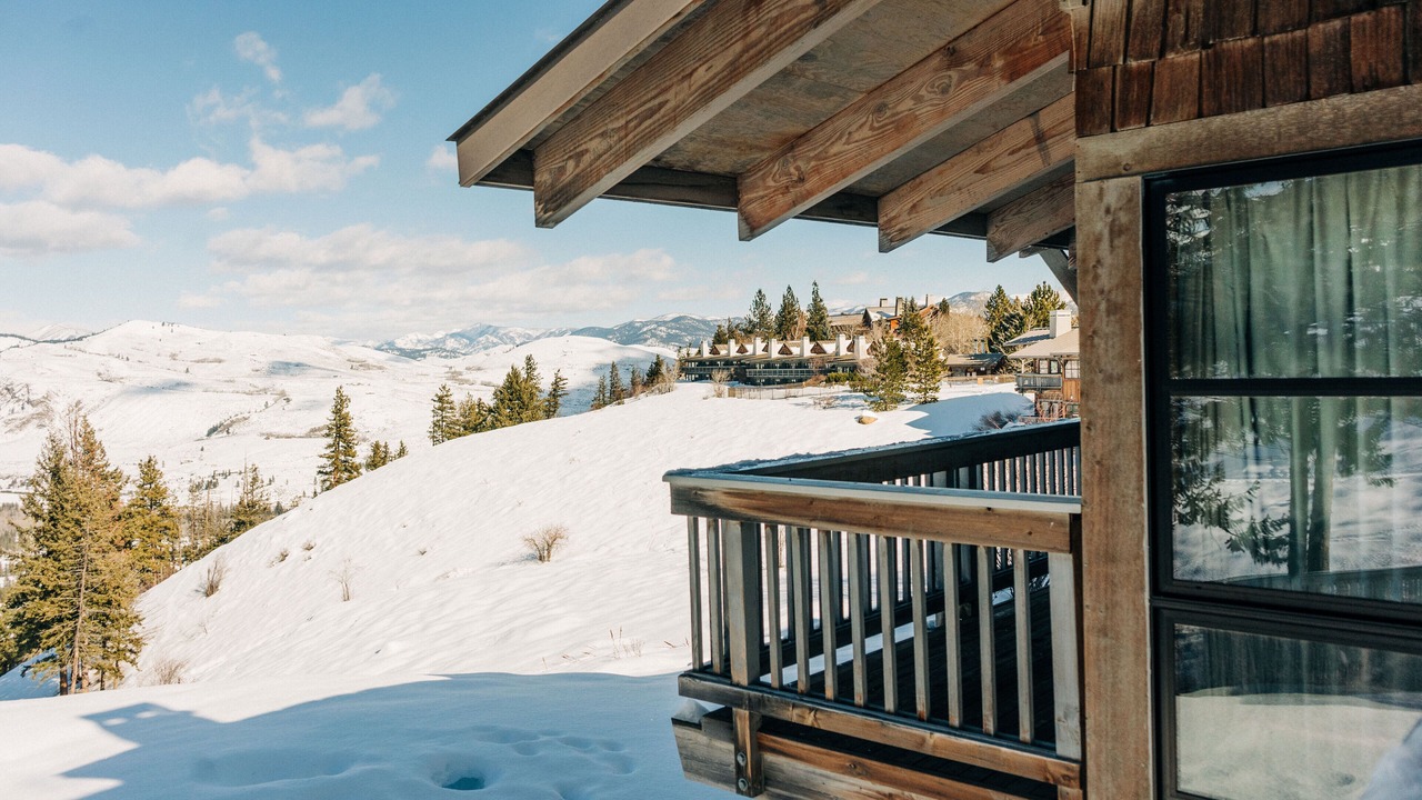 Photo of Patio Balcony in Winthrop
