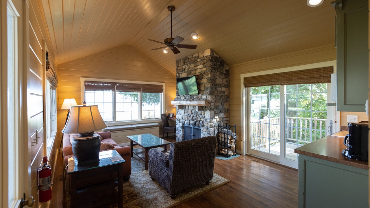 Photo of Bedroom in Baileys Harbor