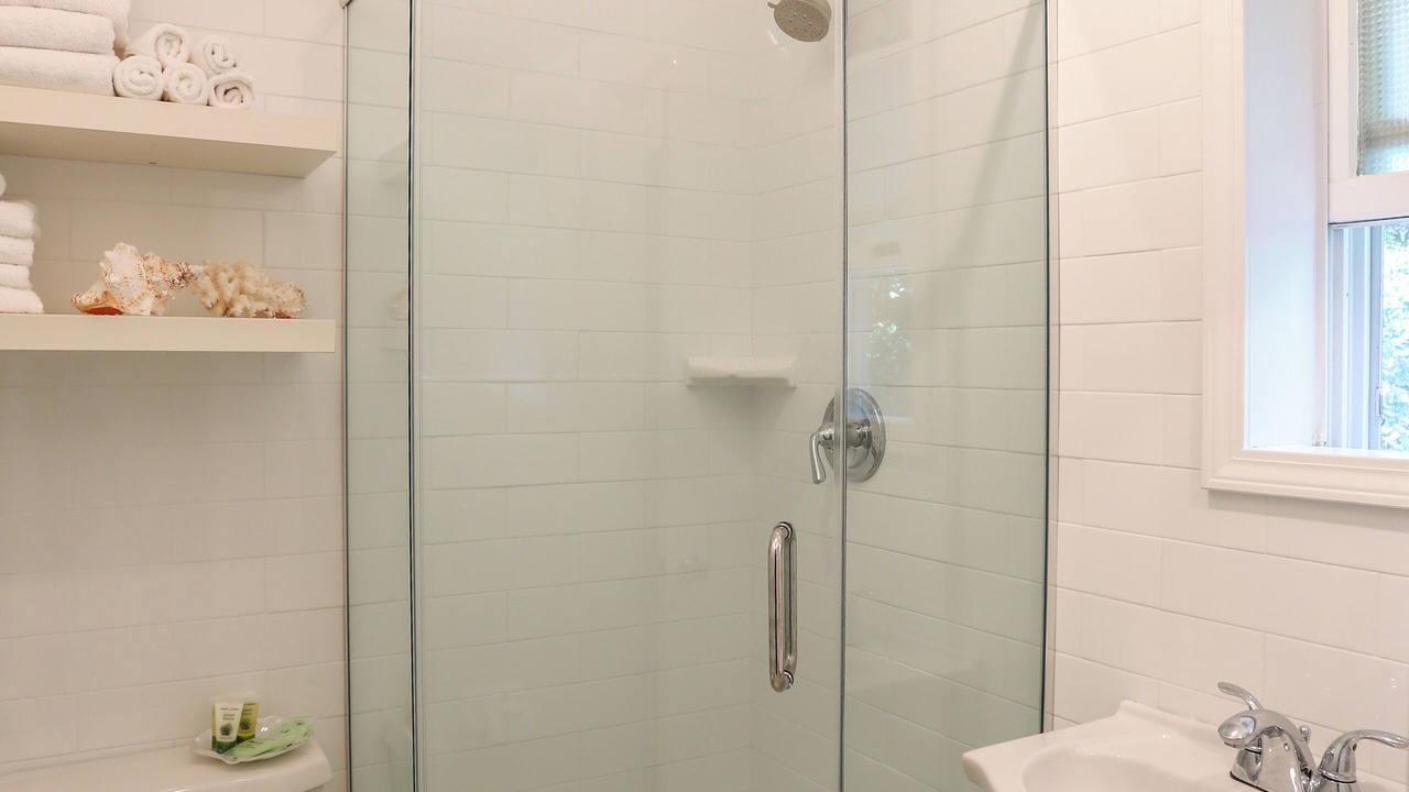 Photo of Bathroom in Shinnecock Hills