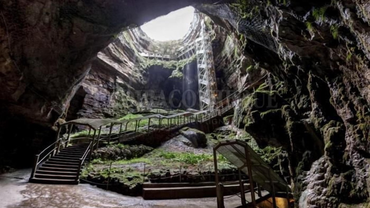 Photo of Outdoor in Loubressac
