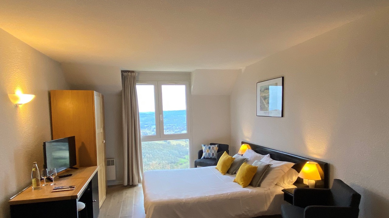 Photo of Bedroom in Loubressac