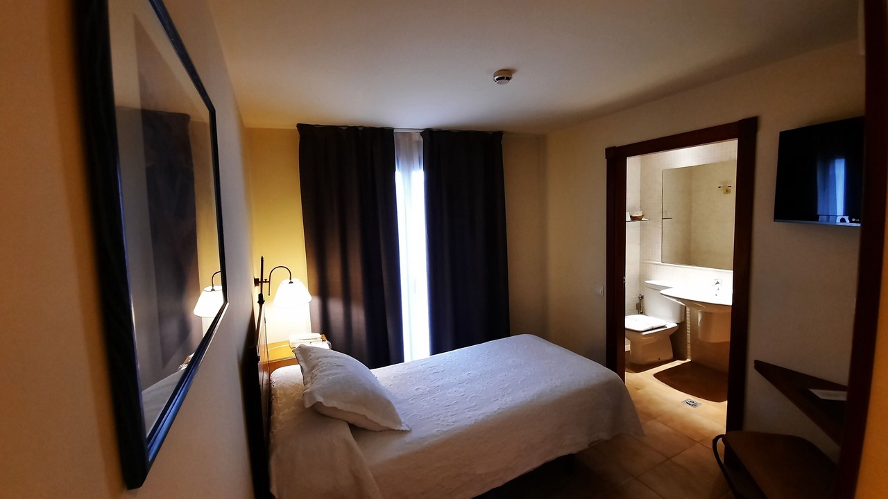 Photo of Bedroom in Montbrio del Camp