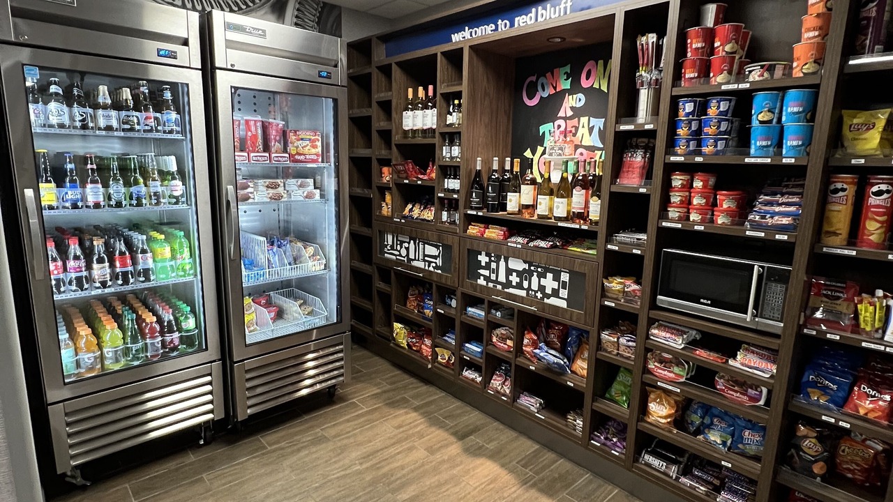 Photo of Others in Red Bluff