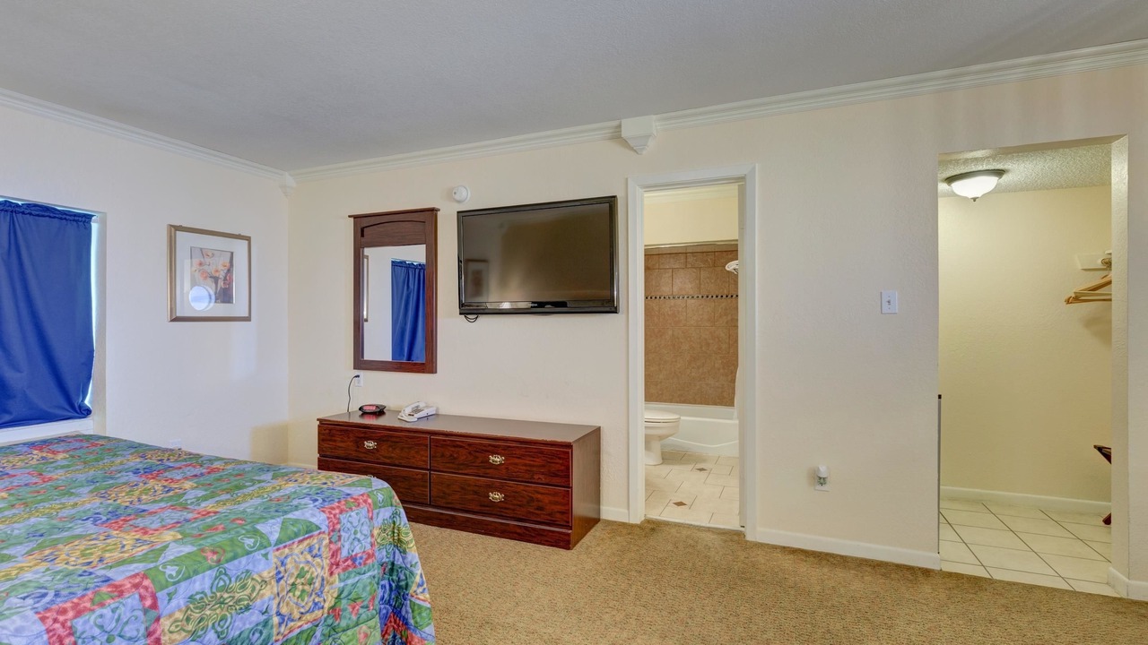 Photo of Bedroom in Galveston