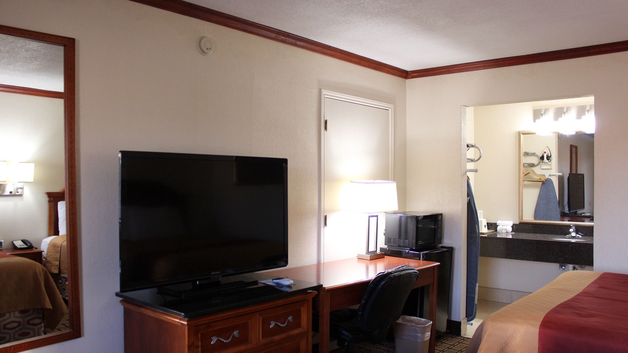 Photo of Bedroom in Sanger