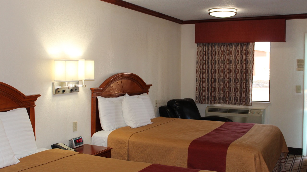 Photo of Bedroom in Sanger