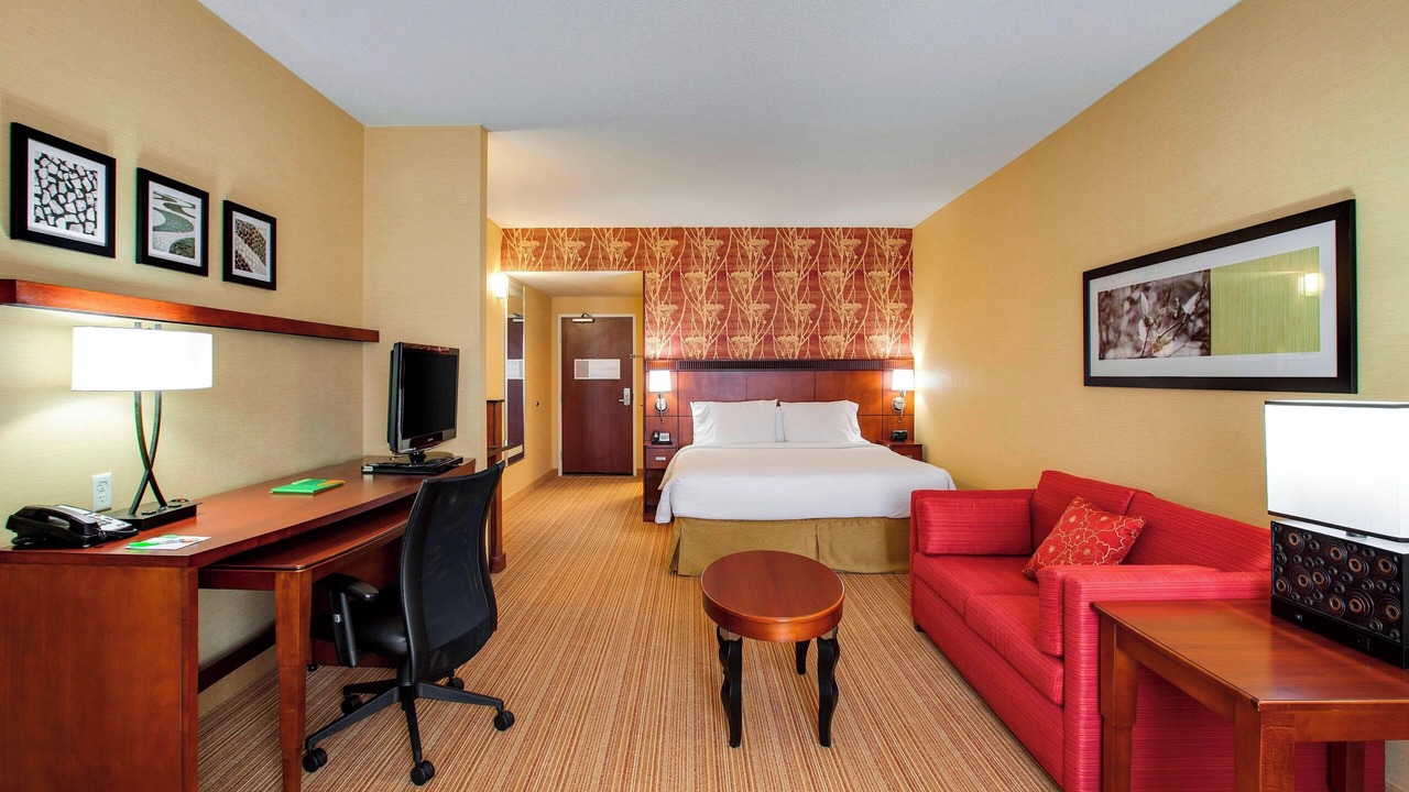 Photo of Bedroom in Schaumburg