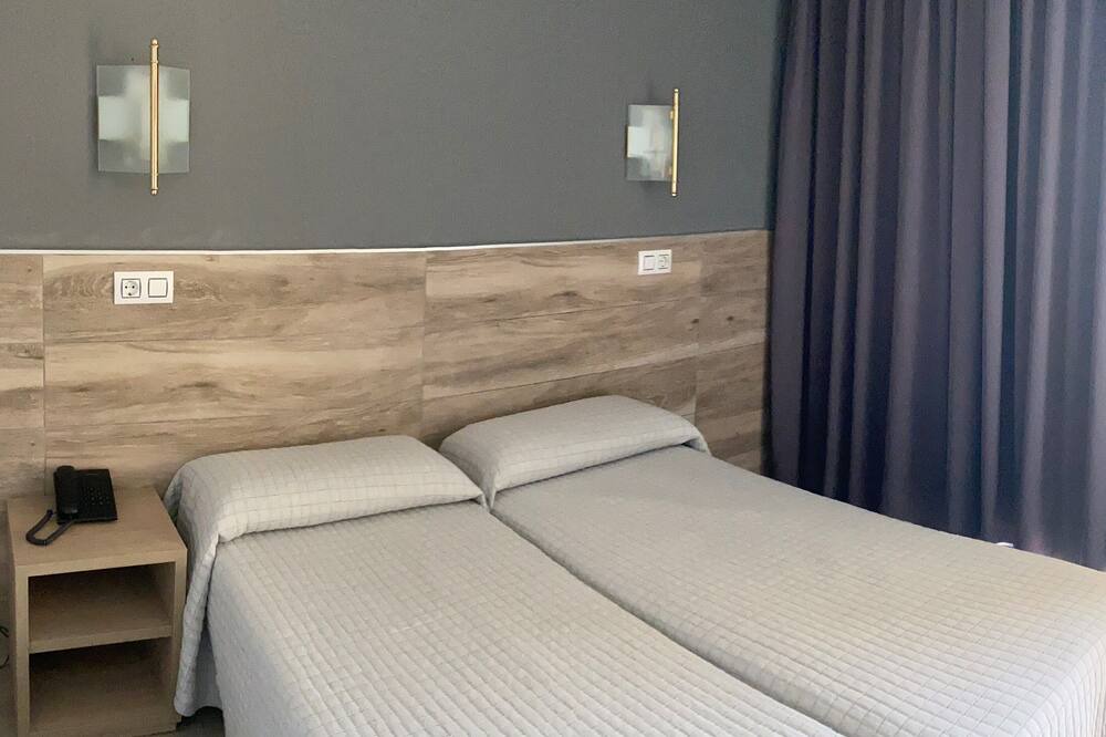 Photo of Bedroom in Malgrat de Mar
