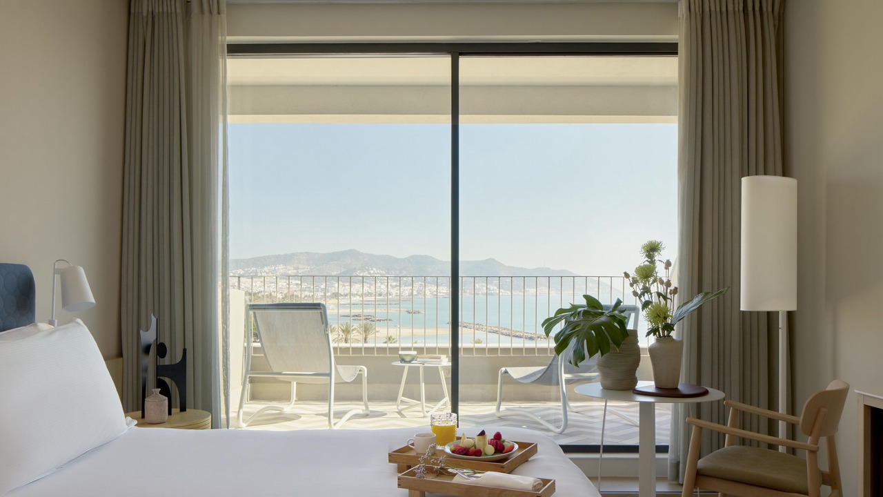 Photo of Bedroom in Passeig Maritim