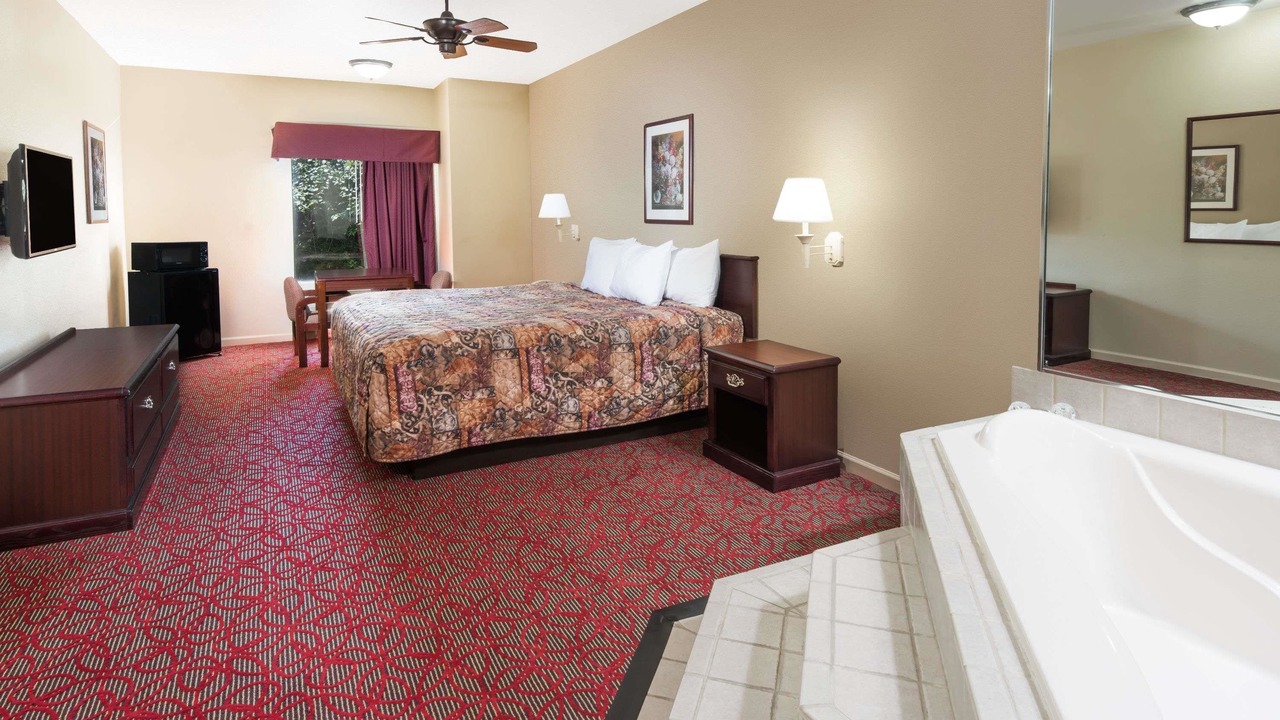 Photo of Bedroom in St. Peters