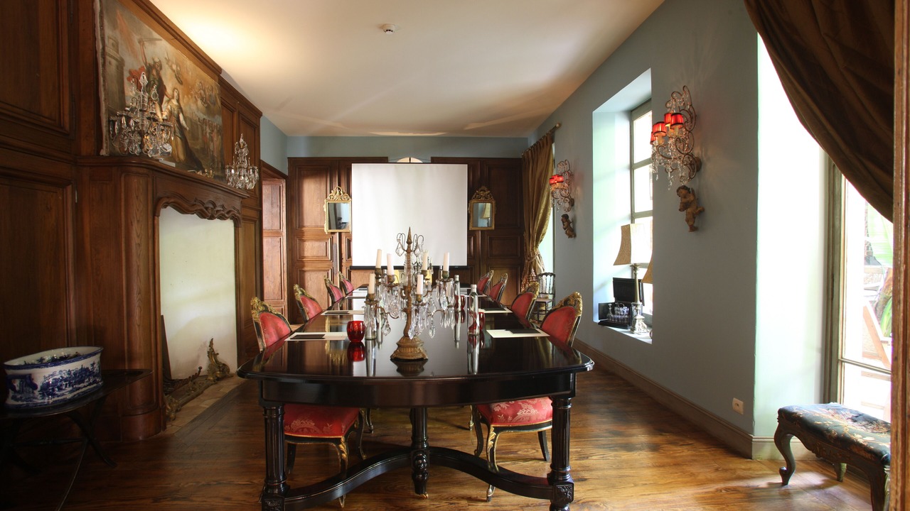 Photo of Others in Faubourg