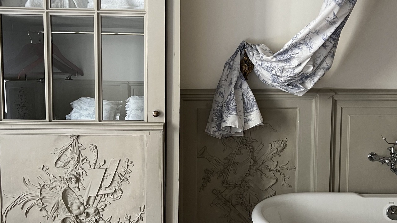 Photo of Bedroom in Faubourg