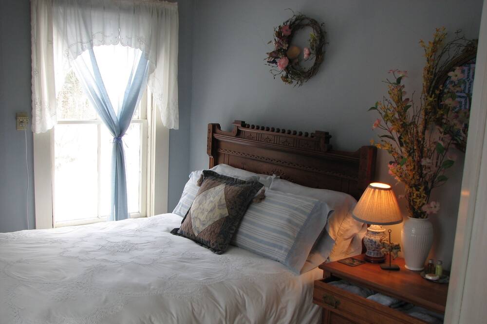 Photo of Bedroom in Chester Depot