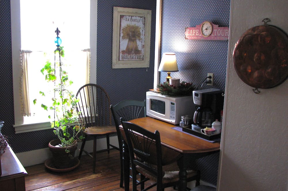 Photo of Others in Chester Depot