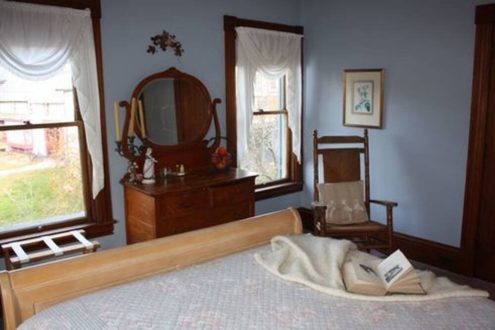 Photo of Bedroom in Chester Depot