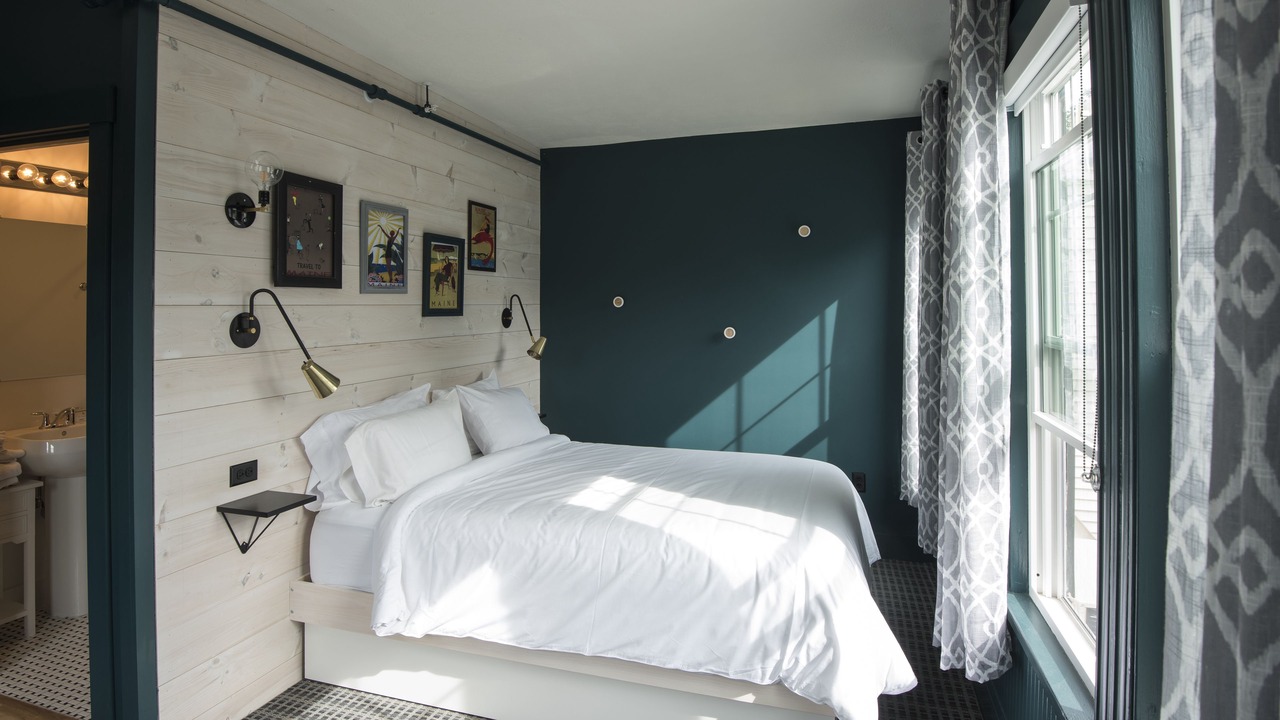 Photo of Bedroom in Higgins Beach