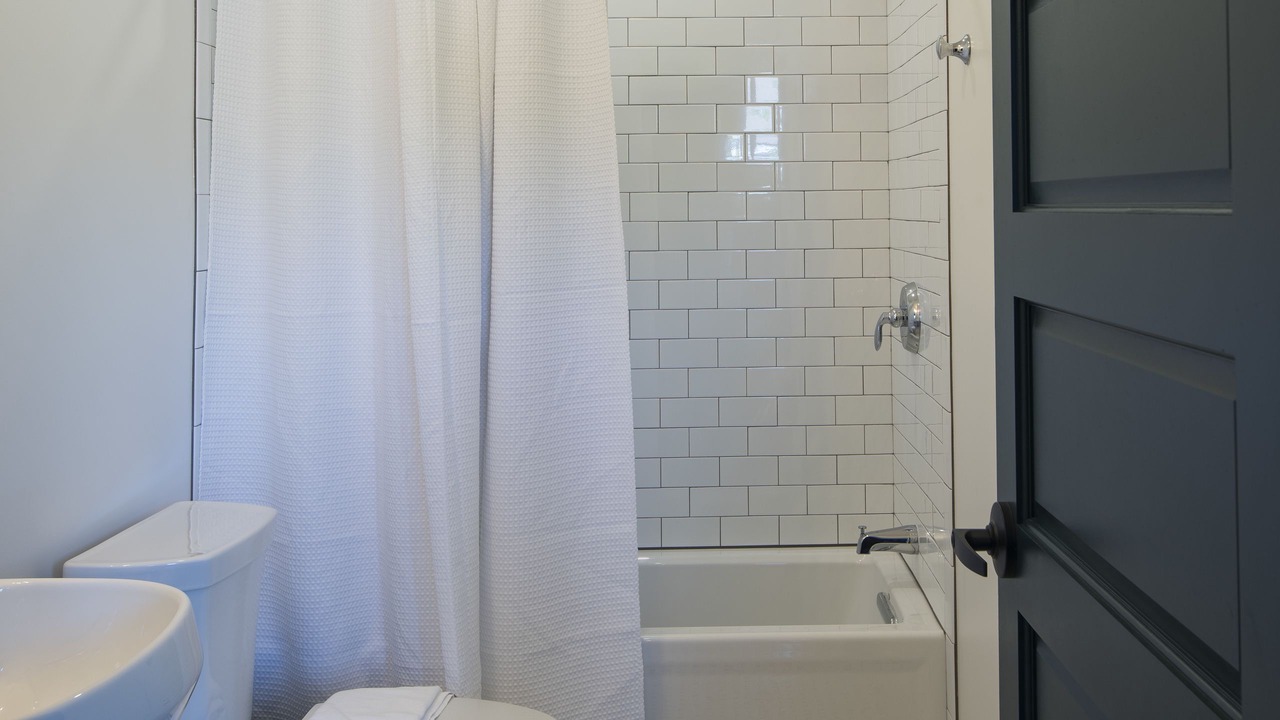 Photo of Bathroom in Higgins Beach