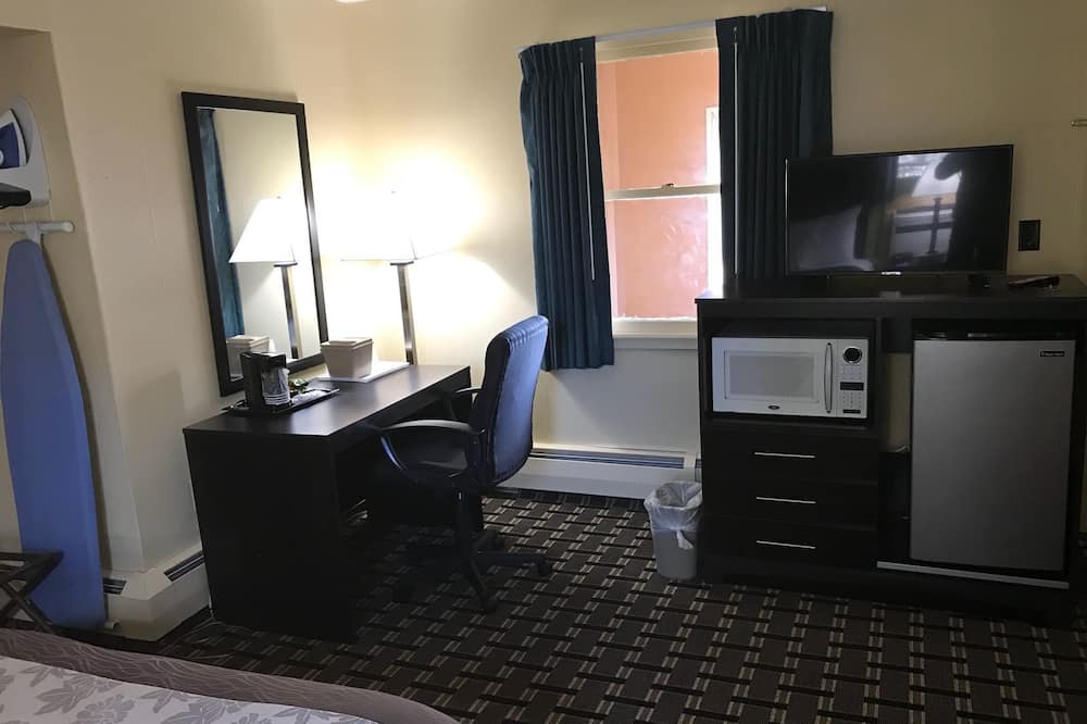 Photo of Bedroom in East Haven  Rutland County