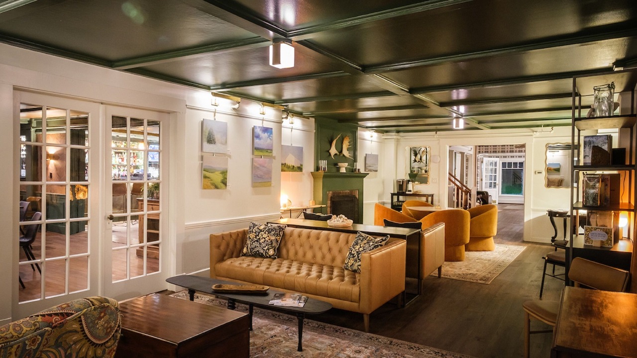 Photo of Others in New London