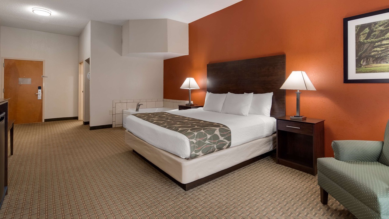 Photo of Bedroom in Latta