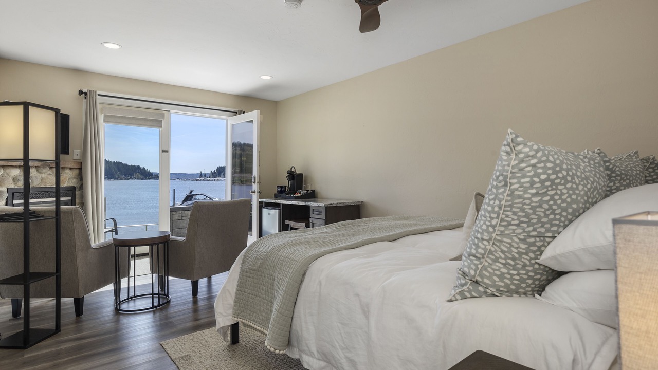 Photo of Livingroom in Gig Harbor