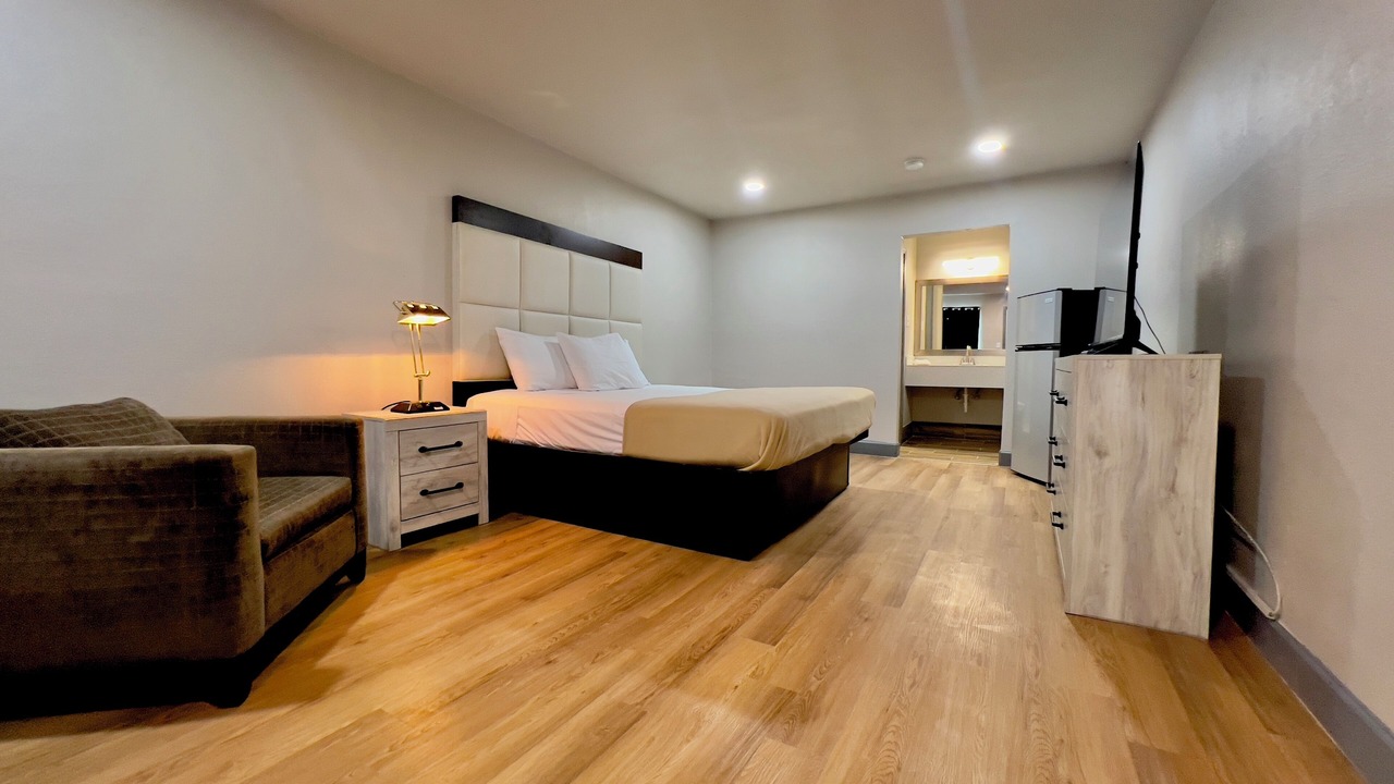 Photo of Bedroom in Tulsa