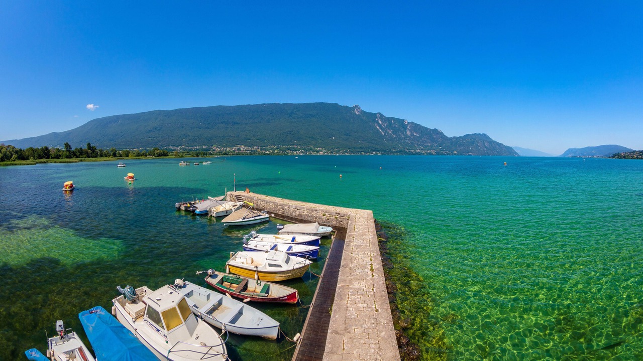 Photo of Others in Viviers-du-Lac