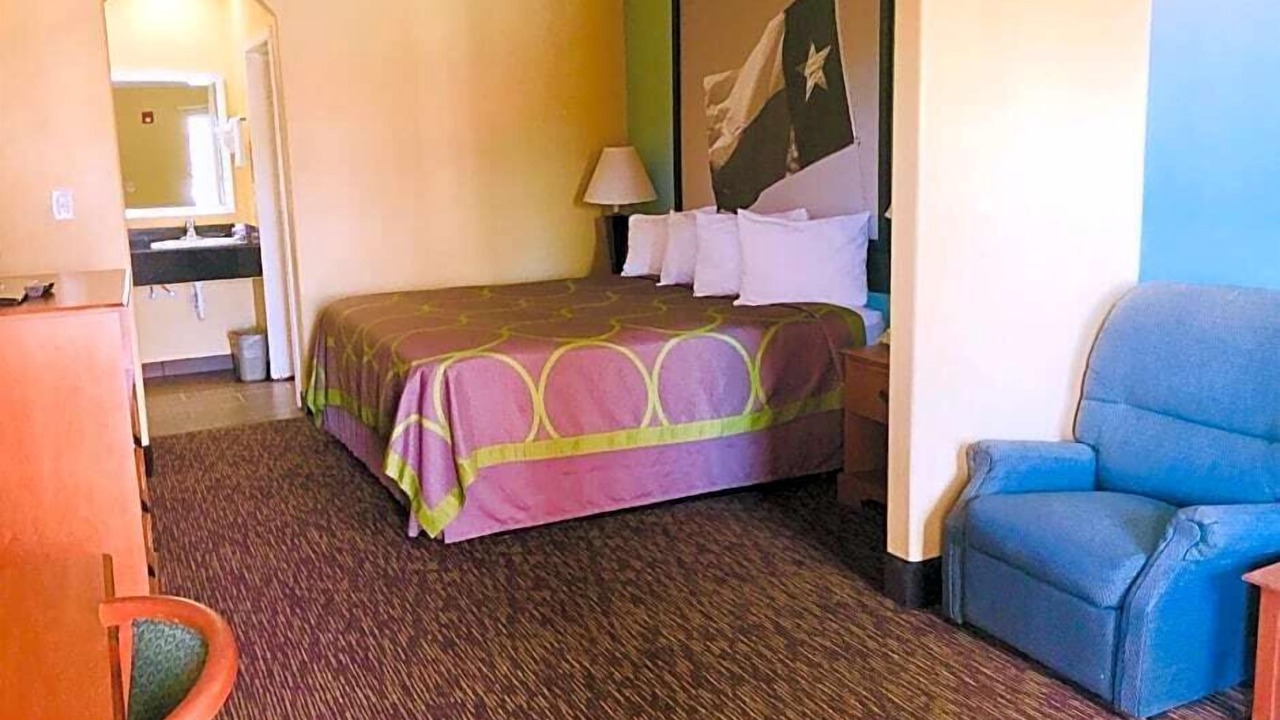 Photo of Bedroom in Montgomery