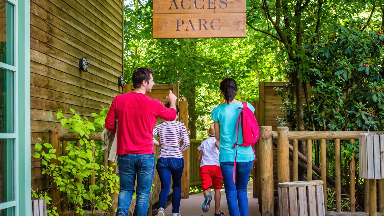 Photo of Outdoor in Plailly