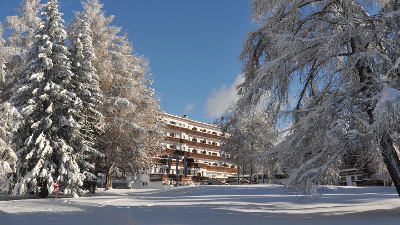 Photo of Buildings in Chermignon