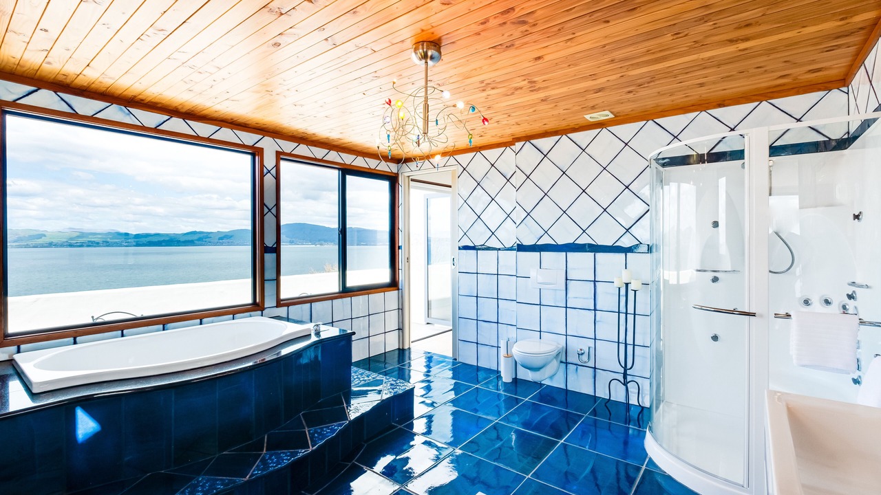 Photo of Bathroom in Kawaha Point