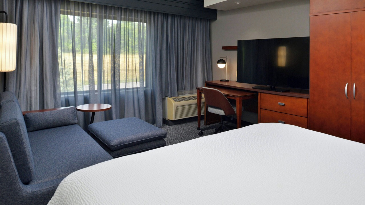 Photo of Bedroom in Harrisburg - Hershey