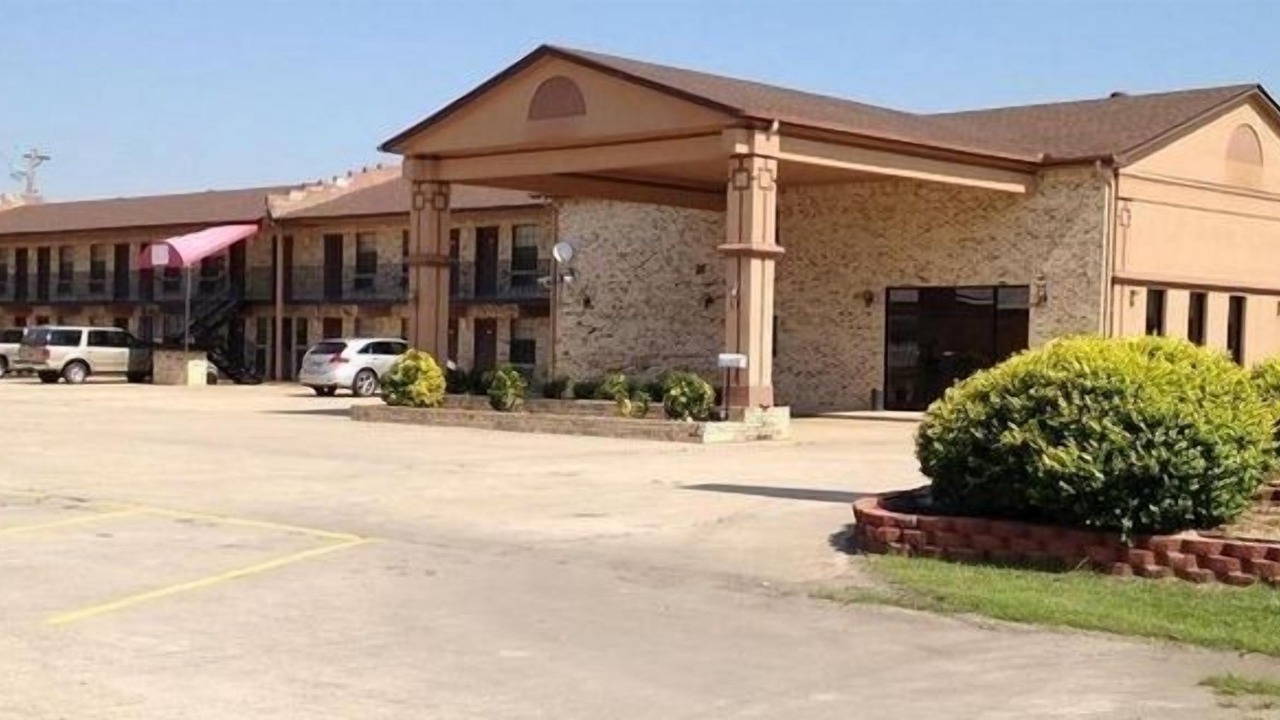 Photo of Outdoor in Dumas