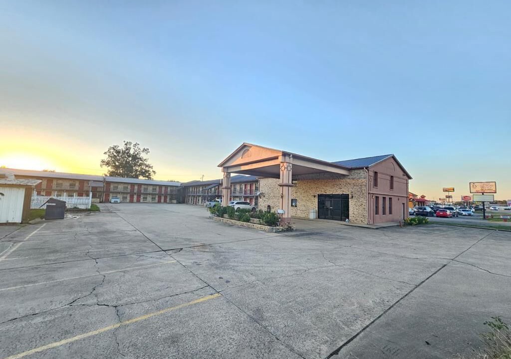 Photo of Outdoor in Dumas