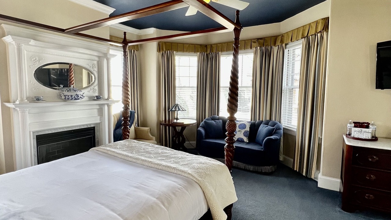 Photo of Bedroom in Newport