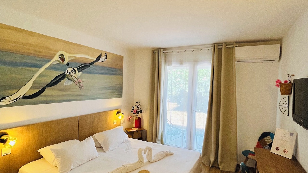Photo of Bedroom in Aigues-Mortes