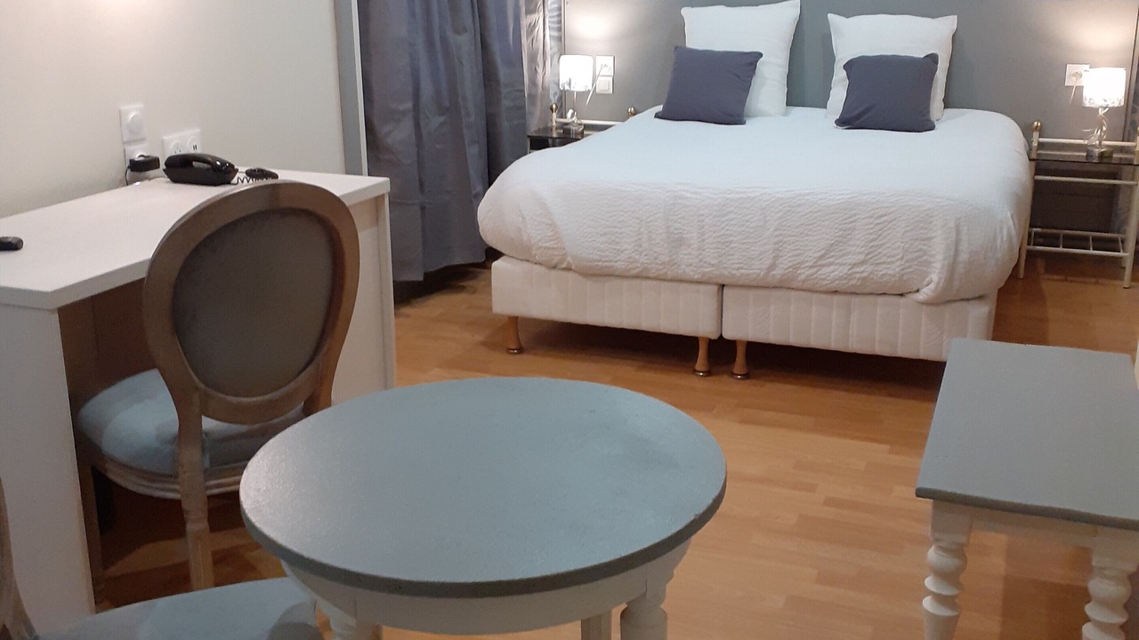 Photo of Bedroom in Montbard