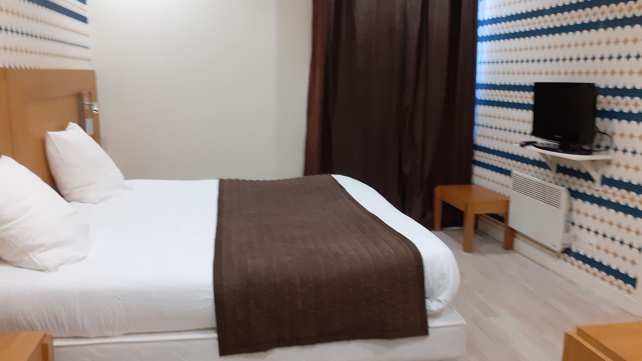 Photo of Bedroom in Montbard