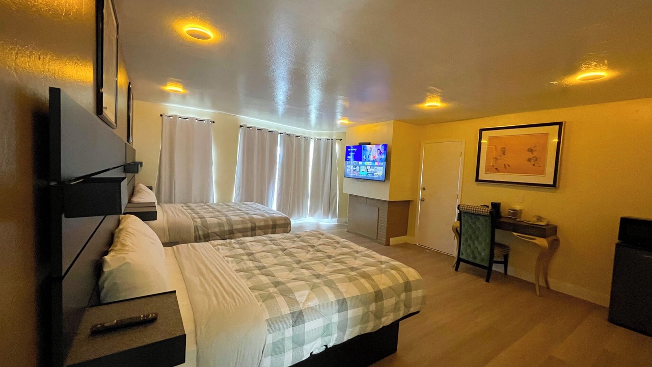 Photo of Bedroom in Outer Sunset